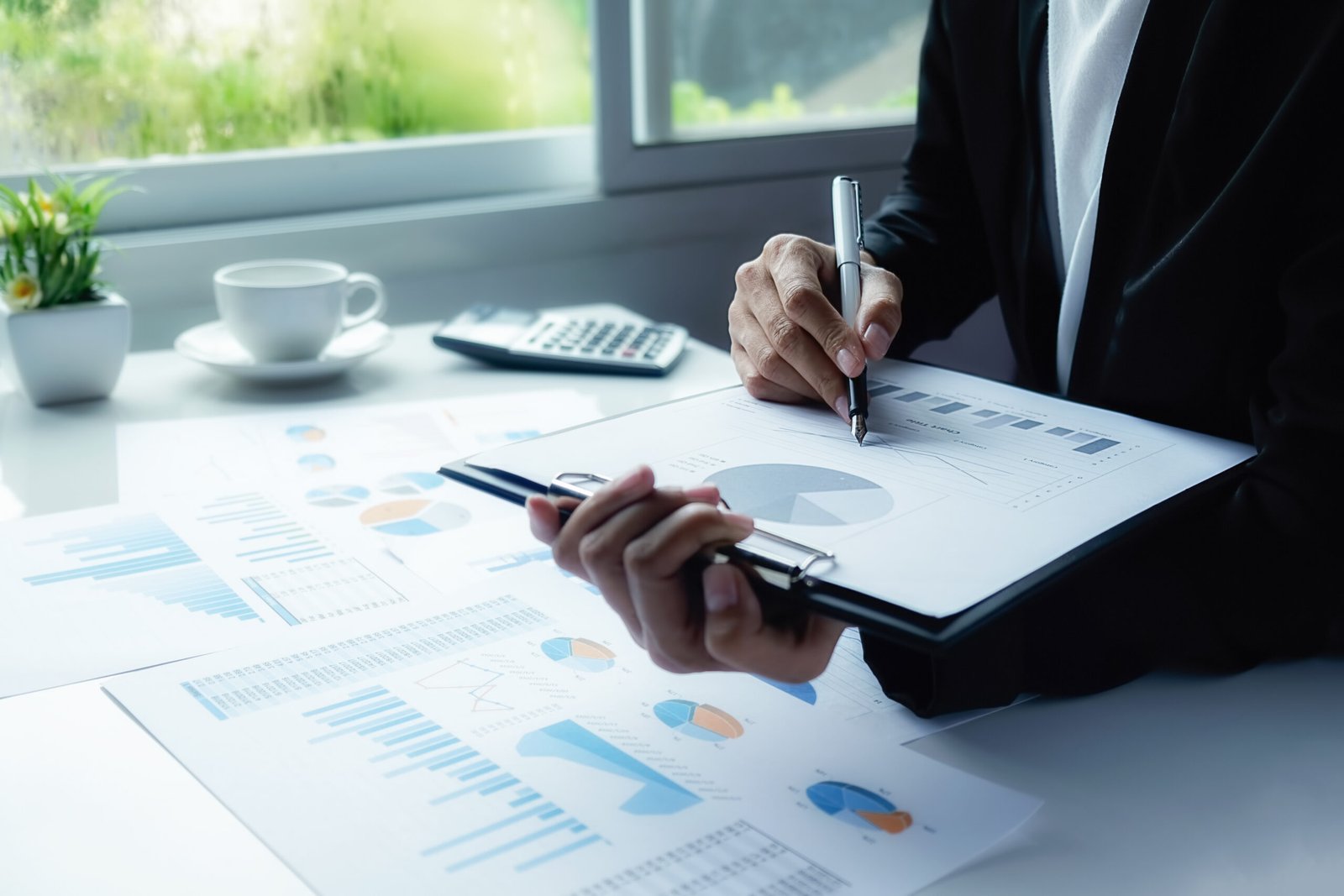 DEVELOPING BUSINESS PLAN: A COMPREHENSIVE GUIDE